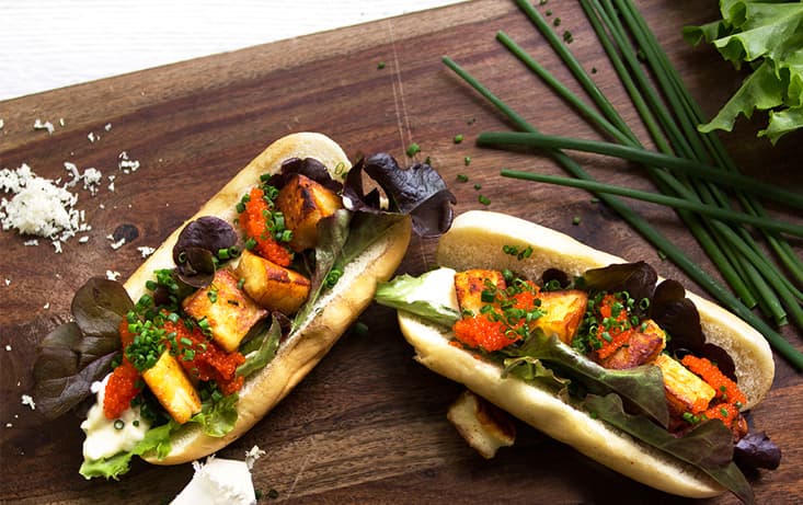 Vegetariska ”lobster” rolls med halloumi - Recept | Pågen