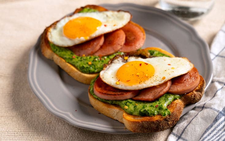 Falukorvsmacka på Pågen Levain - Recept | Pågen