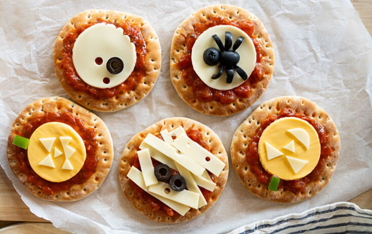 Halloweenpizza på Hönö Skärgårdskaka - Recept | Pågen