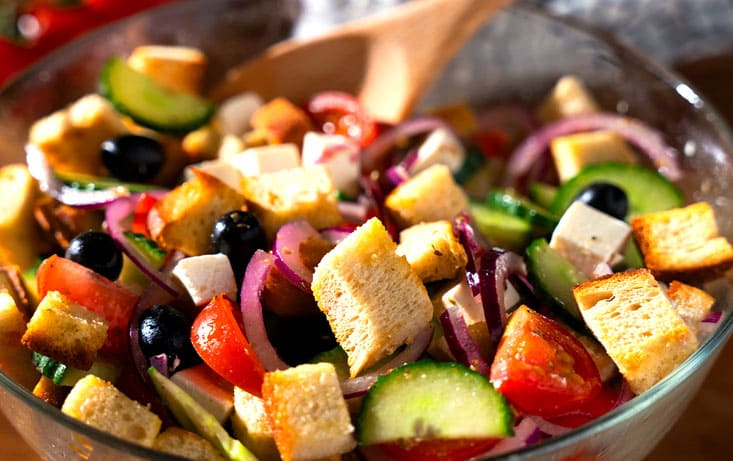 Brödsallad med Italienskt Lantbröd  - Recept | Pågen