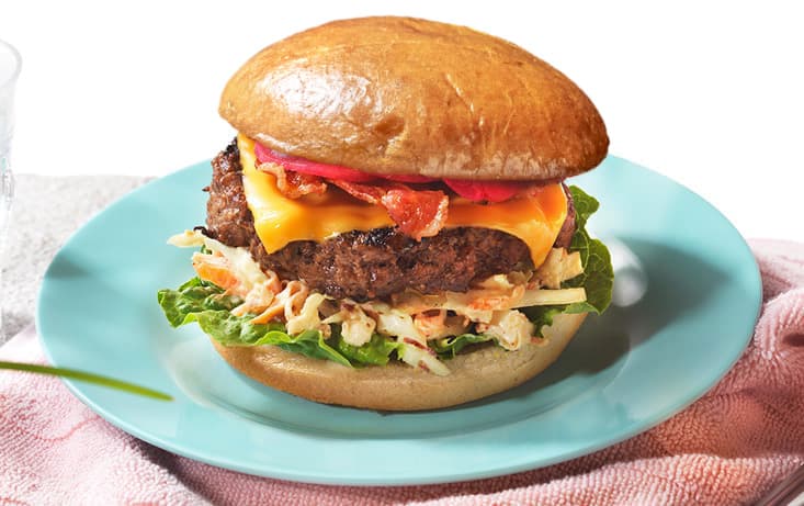 Hamburgare med Gourmet hamburgerbröd  - Recept | Pågen