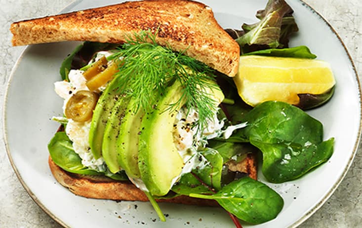 Het Toast med Räkor & Avokado - Rasker - Recept | Pågen