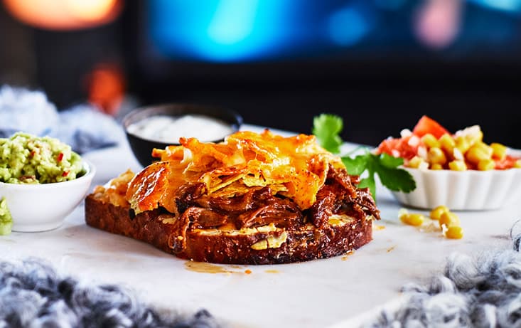 Macka - Beef Chili, Nachos, Salsa & Guacamole - Recept | Pågen