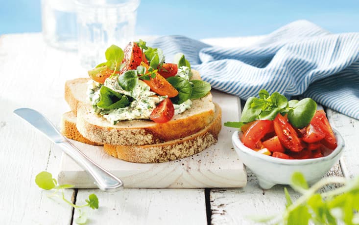 Macka med Spenatröra på Italienskt Lantbröd - Recept | Pågen