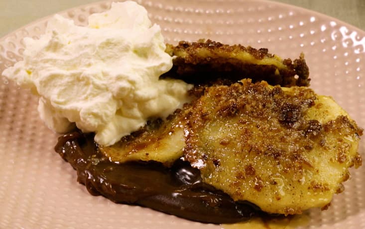 Rågäpplen med kolasås & grädde - Rågströbröd - Recept | Pågen