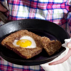 Stekt ägg macka i hjärtform - Ägg hjärta - Recept | Pågen